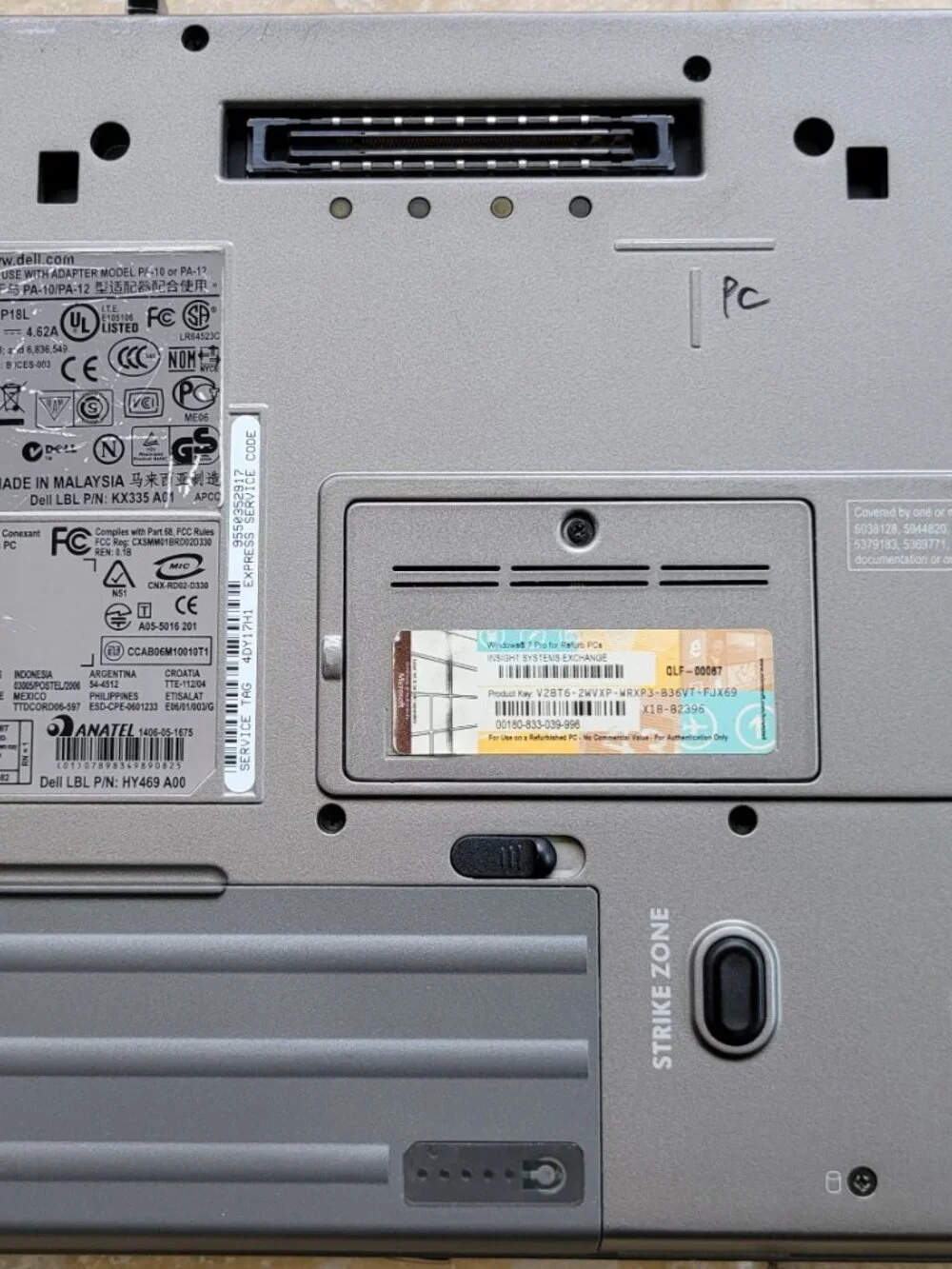 Dell Latitude D630 | Windows 10 Home | 4GB RAM | Screws Stripped